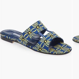 Manolo Blahnik Chus Blue Yellow Floral Sandals size 37 (6.5/7)